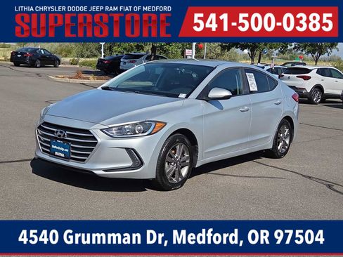 Used 2017 Hyundai Elantra SE w/ SE A/T Tech Package 03 FWD image 1