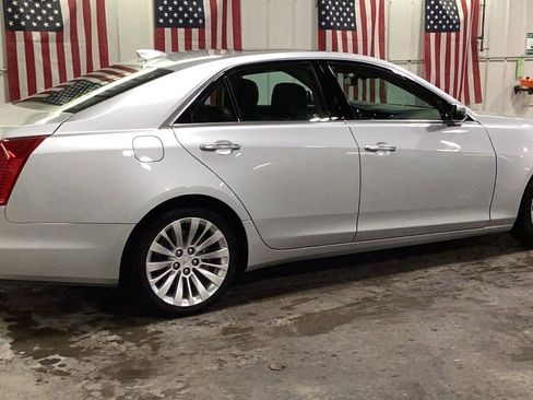 Used 2018 Cadillac CTS Premium Luxury image 3