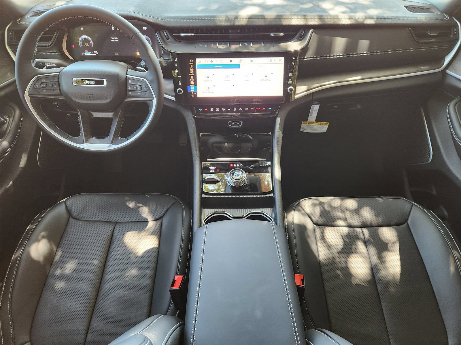 New 2027 Jeep Grand Cherokee Limited AWD/4WD image 35