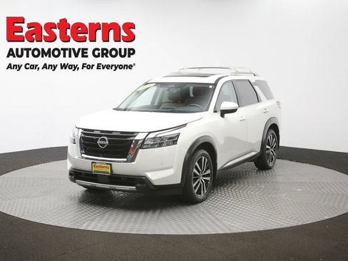 Used 2023 Nissan Pathfinder Platinum AWD/4WD image 59
