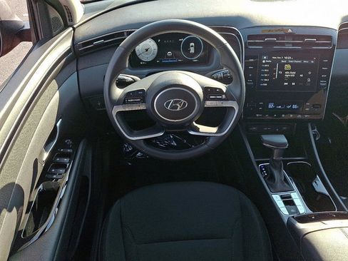 Certified 2022 Hyundai Tucson SEL w/ Convenience Package image 11