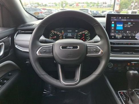 Used 2024 Jeep Compass Limited AWD/4WD image 19