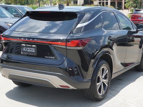 Certified 2024 Lexus RX 350 Premium w/ Accessory Package (Z1) FWD image 7