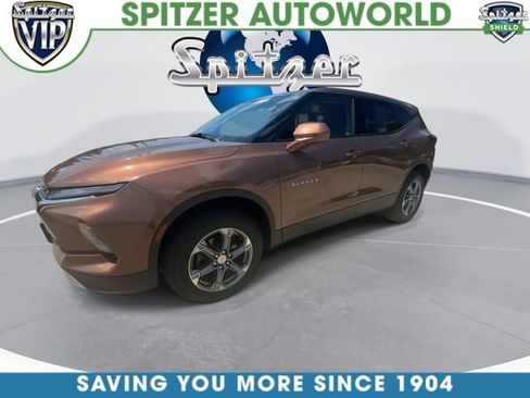 Used 2023 Chevrolet Blazer LT AWD/4WD image 4