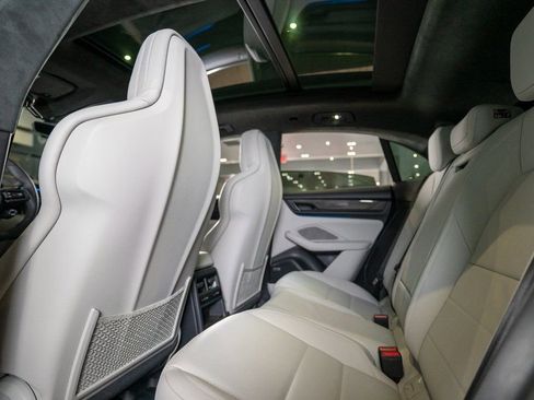 New 2025 Porsche Macan Turbo Electric image 39