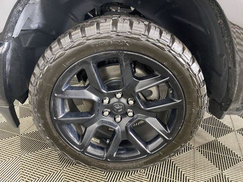 Used 2021 RAM 1500 Laramie AWD/4WD image 26
