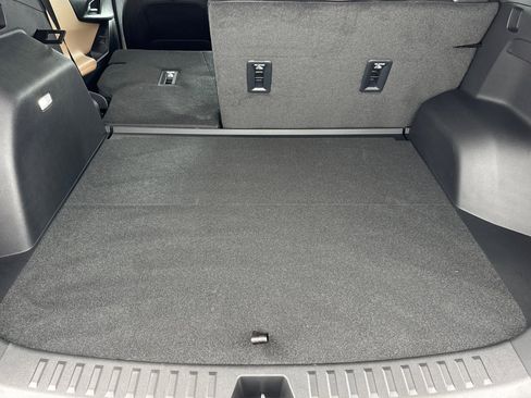 New 2025 Chevrolet Equinox ACTIV w/ Safety and Technology Package image 15