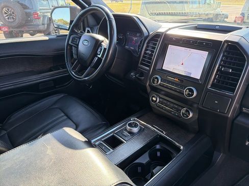Used 2021 Ford Expedition Limited RWD image 36