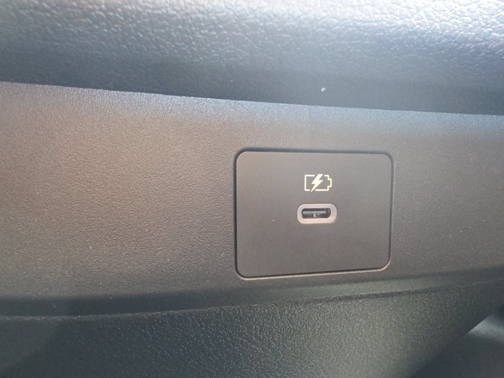 New 2027 Nissan Sentra SV w/ Floor Mat Package FWD image 37