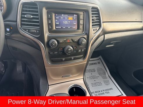 Used 2014 Jeep Grand Cherokee Laredo w/ Security & Convenience Group image 20