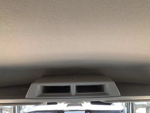 Used 2022 Ford E-Transit 148 High Roof w/ Load Area Protection Package RWD image 27