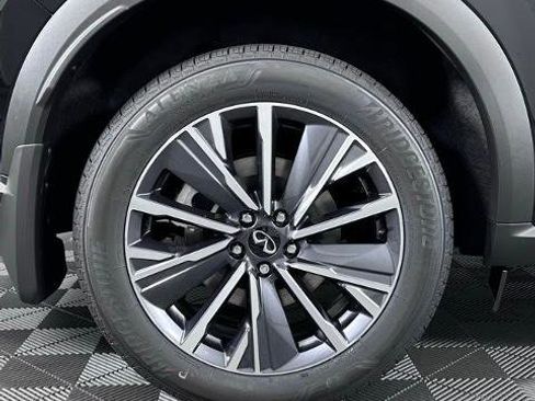 Certified 2026 INFINITI QX60 Luxe w/ Cargo Package FWD image 10