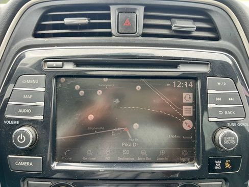 Used 2020 Nissan Maxima Platinum w/ Sport Mat Group FWD image 17