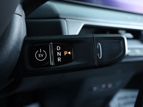 Used 2024 Kia EV9 Light Long Range image 37