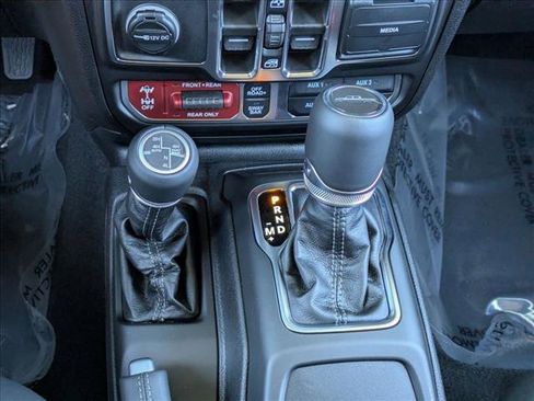 New 2026 Jeep Gladiator Rubicon AWD/4WD image 14