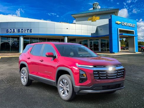 New 2026 Chevrolet Equinox LT w/ Convenience Package II image 9