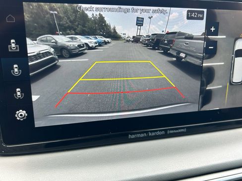 Used 2023 Hyundai Santa Fe Limited image 15