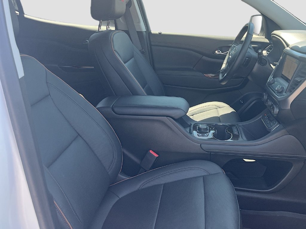 Used 2023 GMC Acadia AT4 w/ Technology Package AWD/4WD image 31
