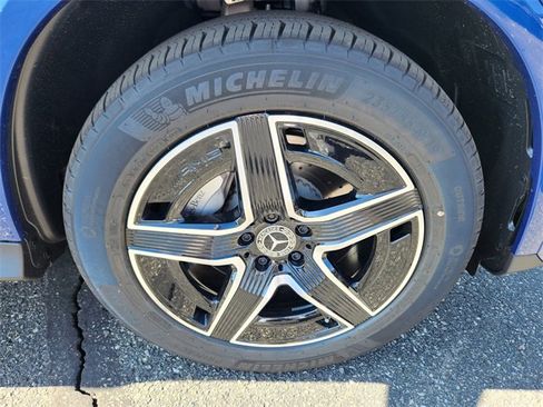 New 2026 Mercedes-Benz GLC 300 4MATIC image 18