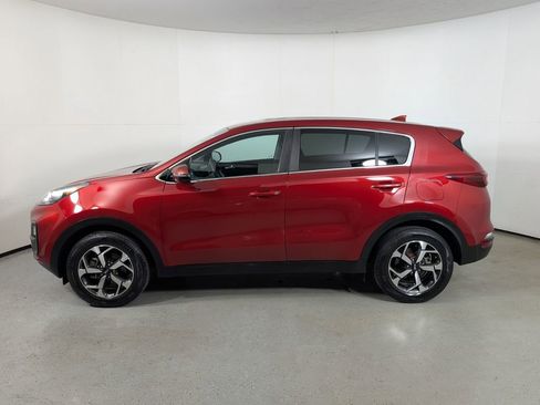 Used 2021 Kia Sportage LX w/ LX AWD Popular Package image 4