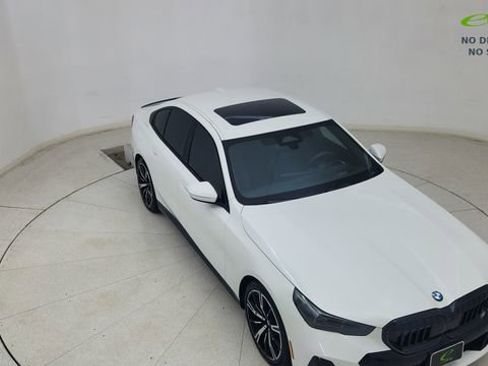 Used 2025 BMW 540i xDrive w/ M Sport Package AWD/4WD image 76