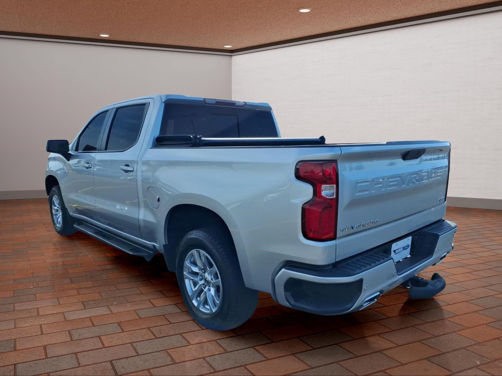 Used 2020 Chevrolet Silverado 1500 RST AWD/4WD image 6