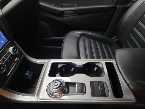 Used 2023 Ford Edge SEL image 26