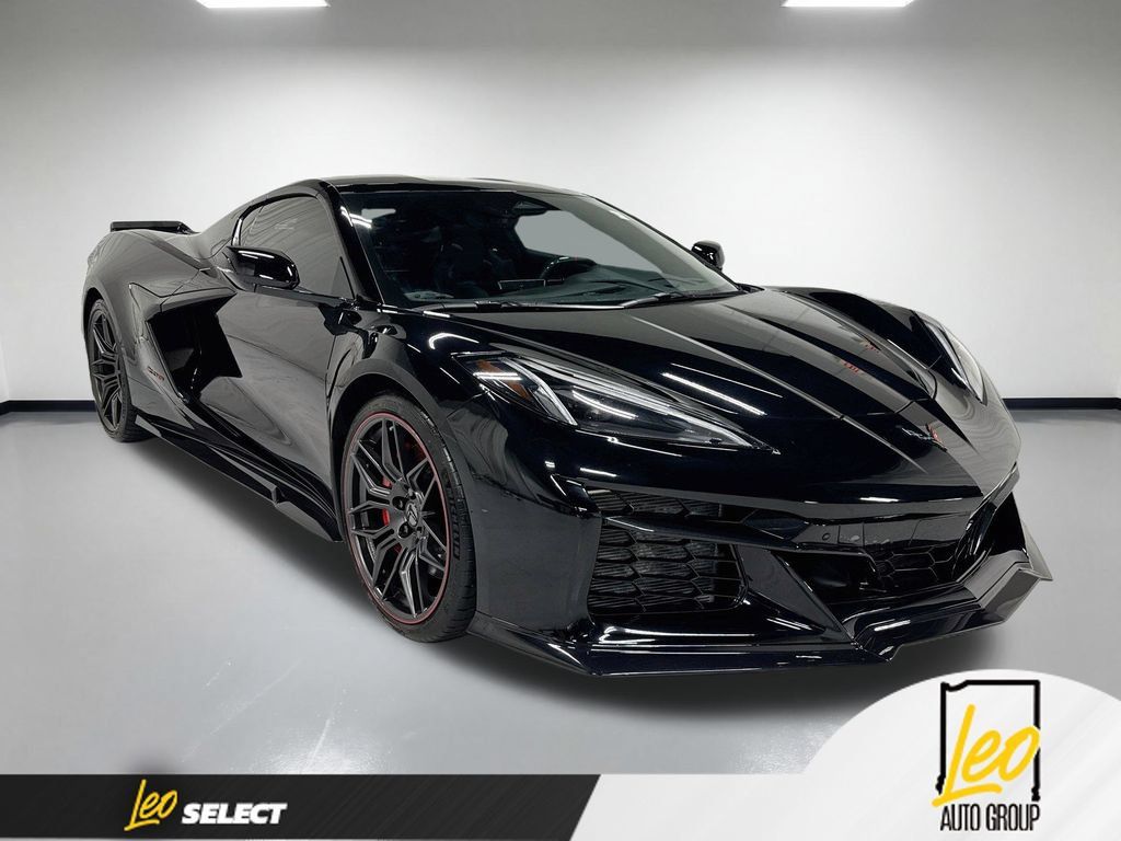 Used 2024 Chevrolet Corvette Z06 w/ Battery Protection Package RWD image 5