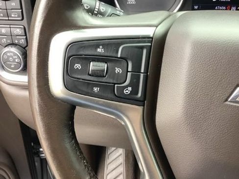Used 2020 Chevrolet Silverado 1500 LTZ w/ LTZ Convenience Package AWD/4WD image 26