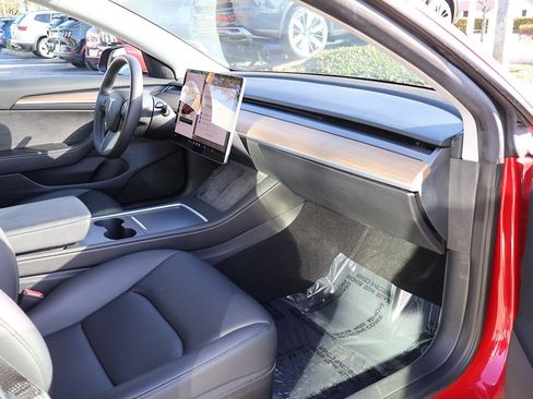 Used 2023 Tesla Model 3 Standard Range image 26