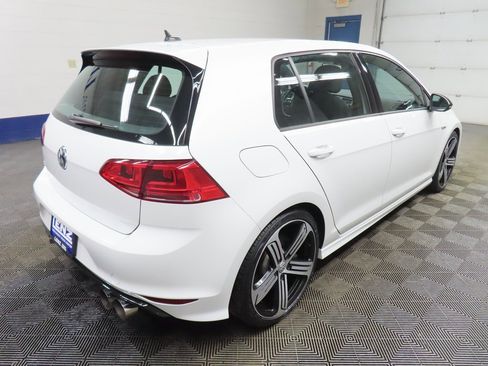 Used 2016 Volkswagen Golf R 4-Door image 3