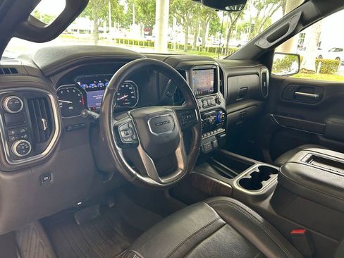Used 2020 GMC Sierra 1500 Denali w/ Technology Package RWD image 6