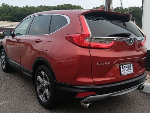 Used 2018 Honda CR-V EX image 3