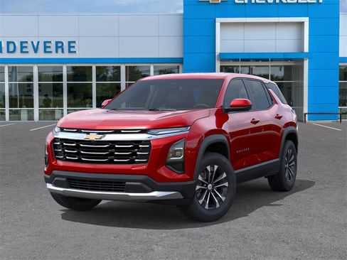 New 2026 Chevrolet Equinox LT image 6