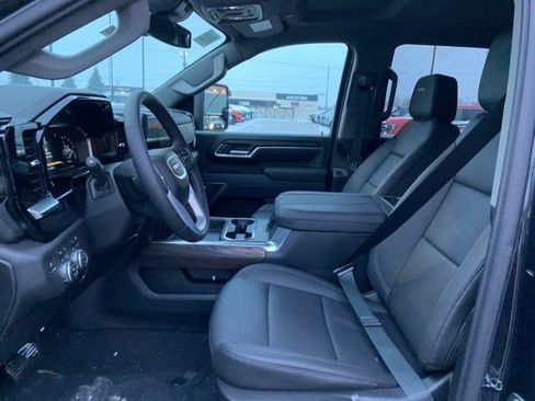 New 2026 GMC Sierra 2500 SLT w/ SLT Premium Package image 12