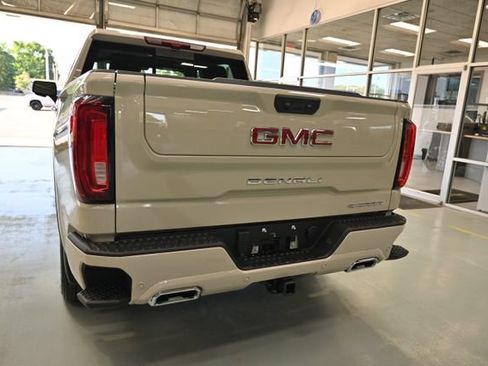 New 2026 GMC Sierra 1500 Denali AWD/4WD image 5