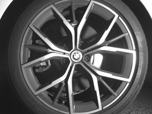 Used 2022 BMW M550i xDrive w/ Executive Package image 13