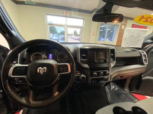 Used 2021 RAM 2500 Big Horn image 21