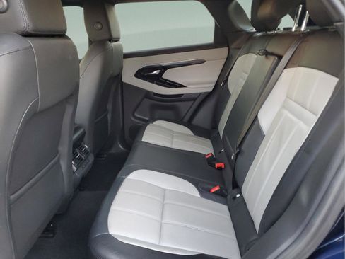 Used 2022 Land Rover Range Rover Evoque R-Dynamic S image 7