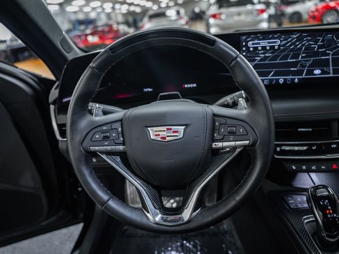 Used 2025 Cadillac CT5 V w/ Technology Package AWD/4WD image 28