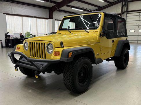 Used 2002 Jeep Wrangler SE AWD/4WD image 5