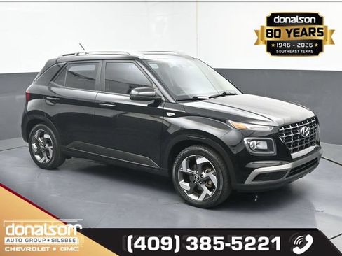 Used 2023 Hyundai Venue SEL w/ Cargo Package FWD image 1