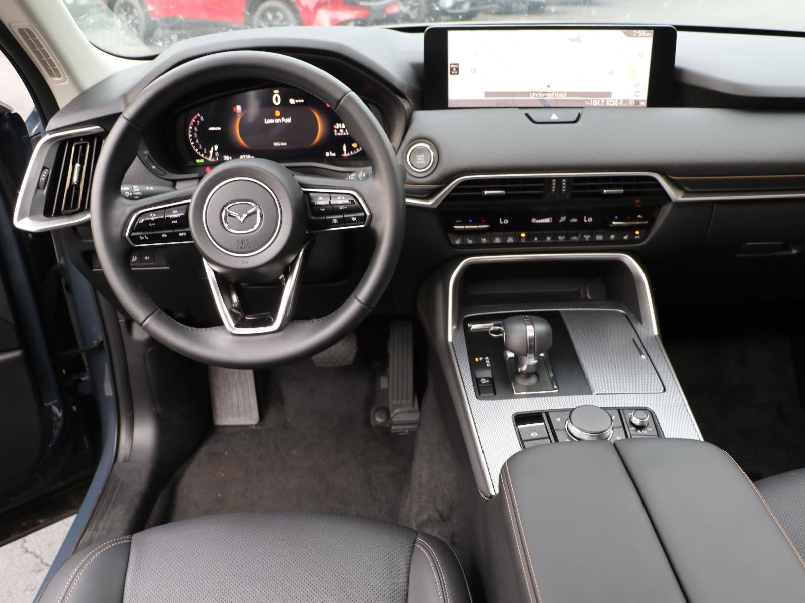 Certified 2026 MAZDA CX-70 3.3 Turbo w/ Premium Package AWD/4WD image 12