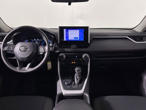 Certified 2025 Toyota RAV4 LE image 14