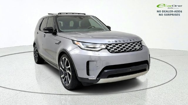 Used 2025 Land Rover Discovery S AWD/4WD image 1
