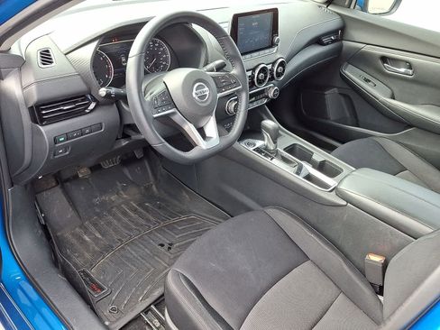 Used 2020 Nissan Sentra SV image 16