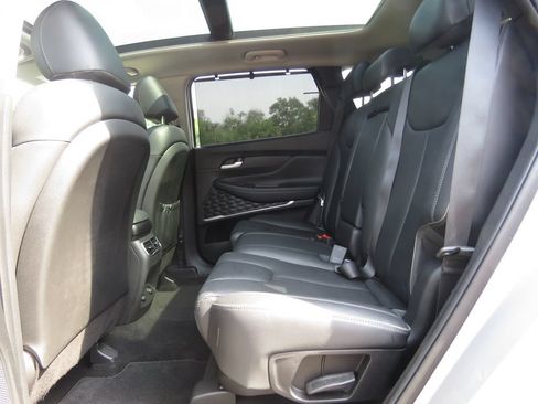 Used 2021 Hyundai Santa Fe SEL w/ Convenience + Premium Package AWD/4WD image 20