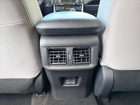 New 2025 Toyota RAV4 XLE image 21