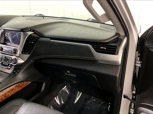 Used 2019 Chevrolet Tahoe Premier image 16