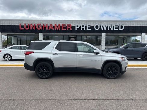 Used 2019 Chevrolet Traverse LT w/ LPO, Floor Liner Package AWD/4WD image 5